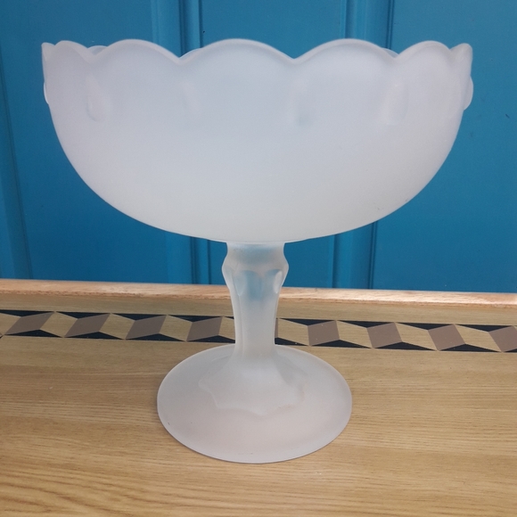 Vintage Glass Pedestal Dish Rare Frosted Glass Indiana Viking Collectible Decor - Picture 2 of 12